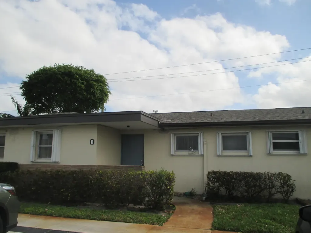2951 Ashley Drive W West Palm Beach FL 33415