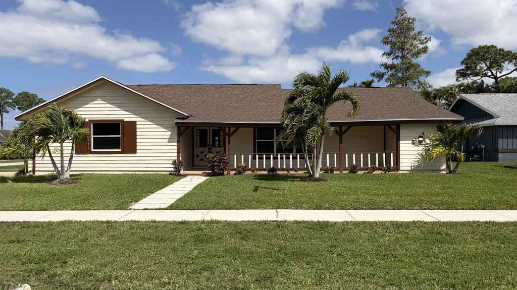 13560 Exotica Lane Wellington FL 33414