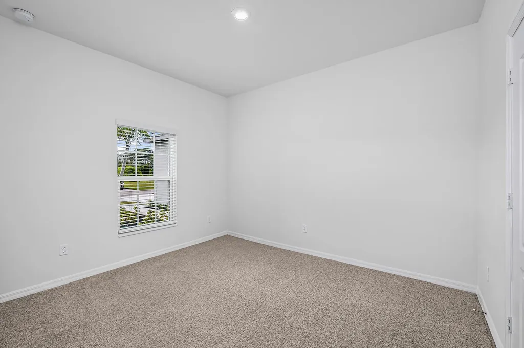 1923 SW Beauregard Street Port St Lucie FL 34953