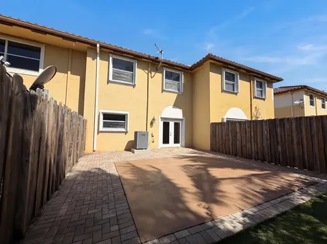 5037 SW 140th Terrace Miramar FL 33027