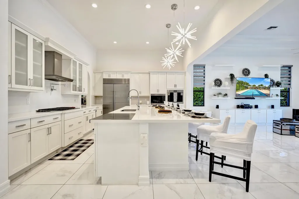 9420 Grand Prix Lane Boynton Beach FL 33472