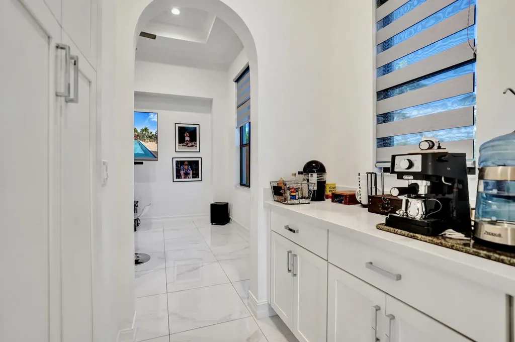 9420 Grand Prix Lane Boynton Beach FL 33472