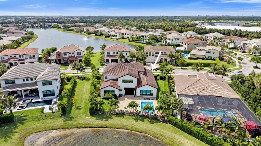 9420 Grand Prix Lane Boynton Beach FL 33472