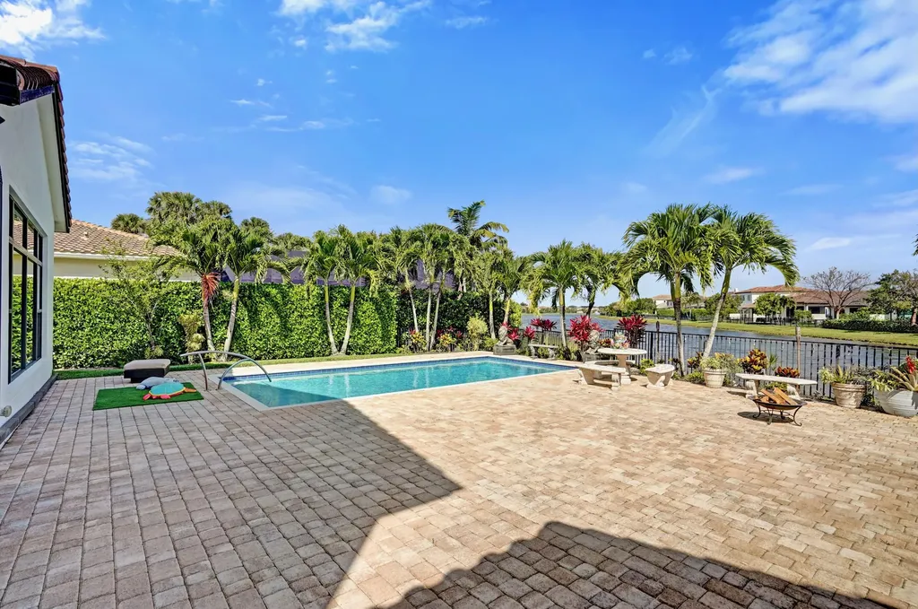 9420 Grand Prix Lane Boynton Beach FL 33472