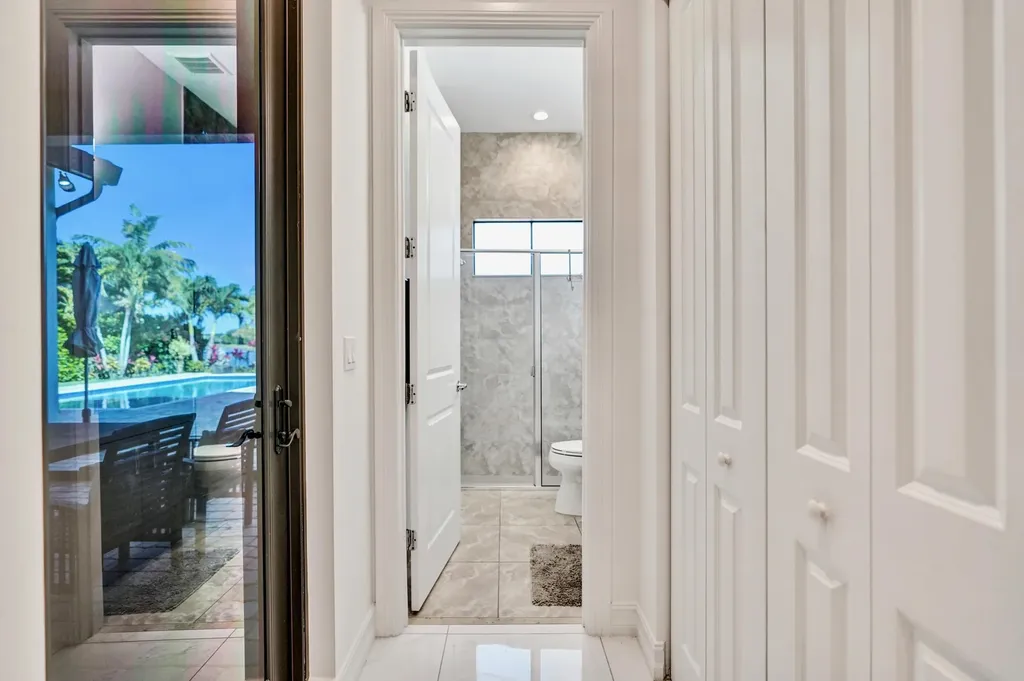 9420 Grand Prix Lane Boynton Beach FL 33472