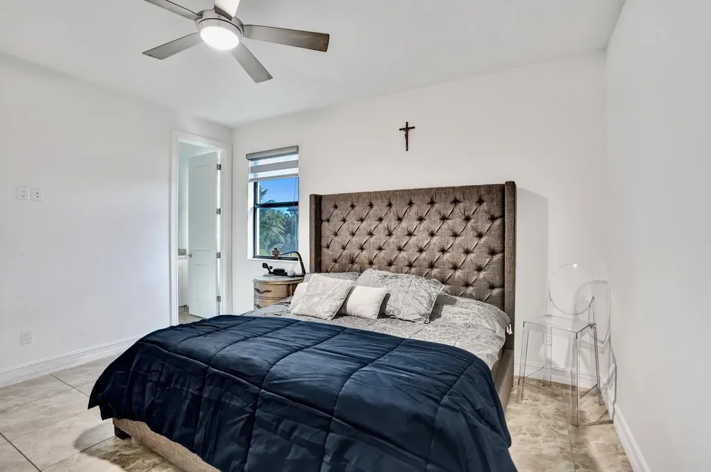 9420 Grand Prix Lane Boynton Beach FL 33472