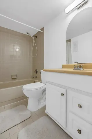 5749 Camino Del Sol Boca Raton FL 33433