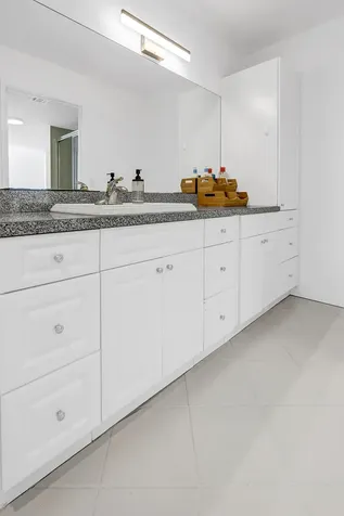 5749 Camino Del Sol Boca Raton FL 33433