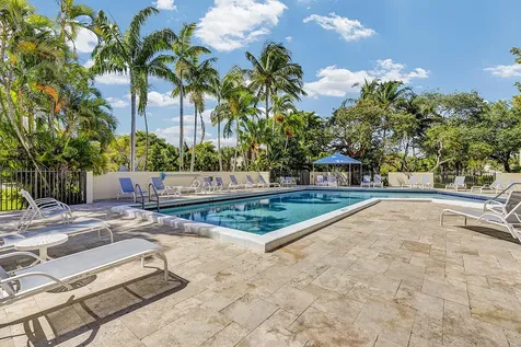 5749 Camino Del Sol Boca Raton FL 33433