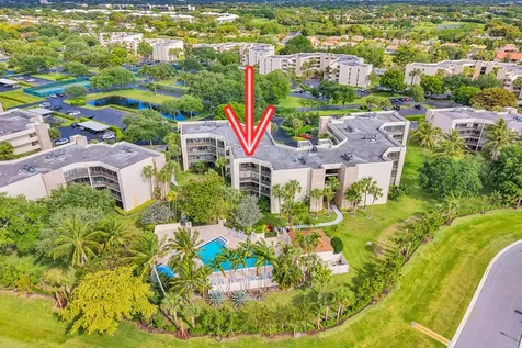 5749 Camino Del Sol Boca Raton FL 33433