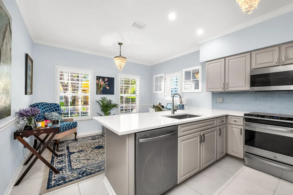 5926 Bartram Street Boca Raton FL 33433