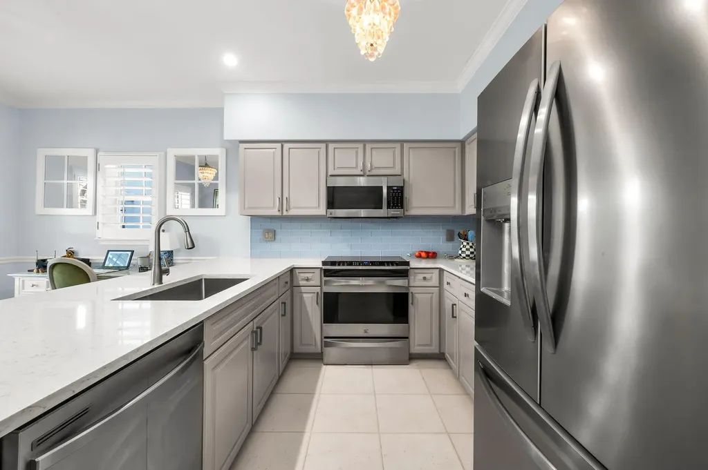 5926 Bartram Street Boca Raton FL 33433