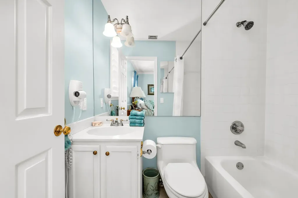 5926 Bartram Street Boca Raton FL 33433