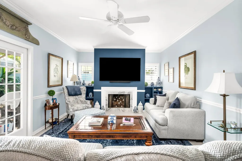 5926 Bartram Street Boca Raton FL 33433
