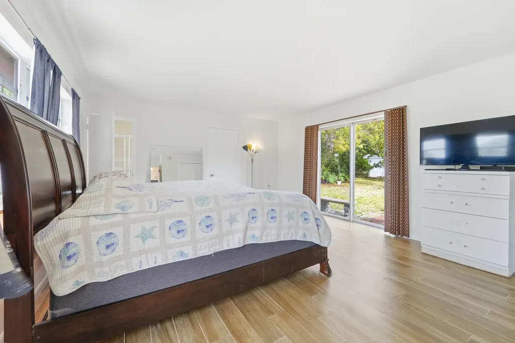 723 N 7th Street Lantana FL 33462