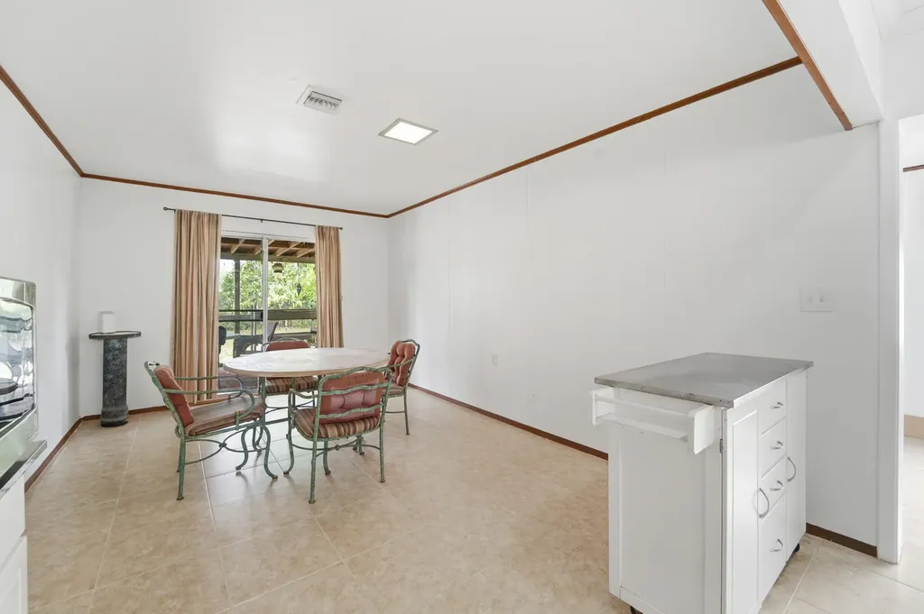 723 N 7th Street Lantana FL 33462