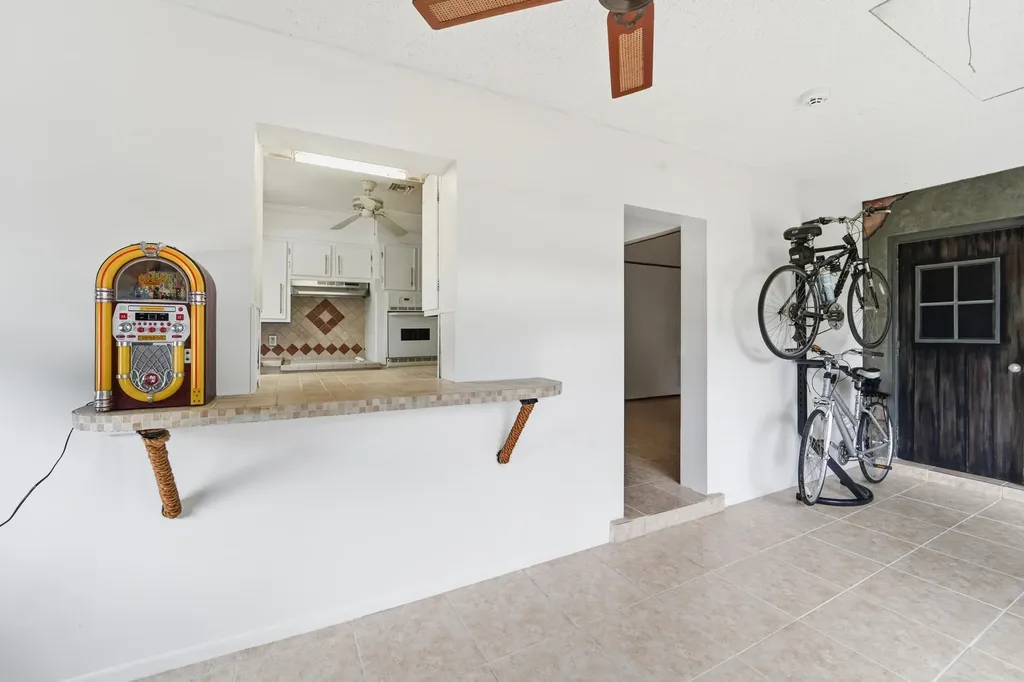 723 N 7th Street Lantana FL 33462