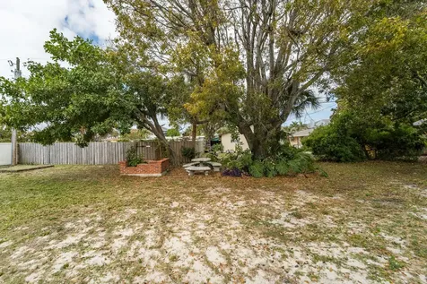 723 N 7th Street Lantana FL 33462