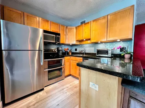 2660 NE 8th Avenue Wilton Manors FL 33334