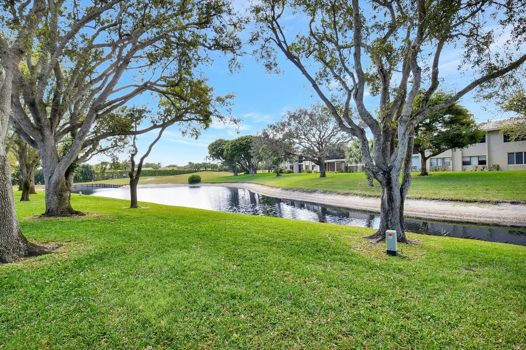 15 Stratford Drive Boynton Beach FL 33436