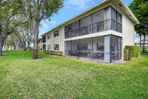 15 Stratford Drive Boynton Beach FL 33436