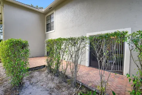 15 Stratford Drive Boynton Beach FL 33436
