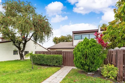 1875 Abbey Road West Palm Beach FL 33415