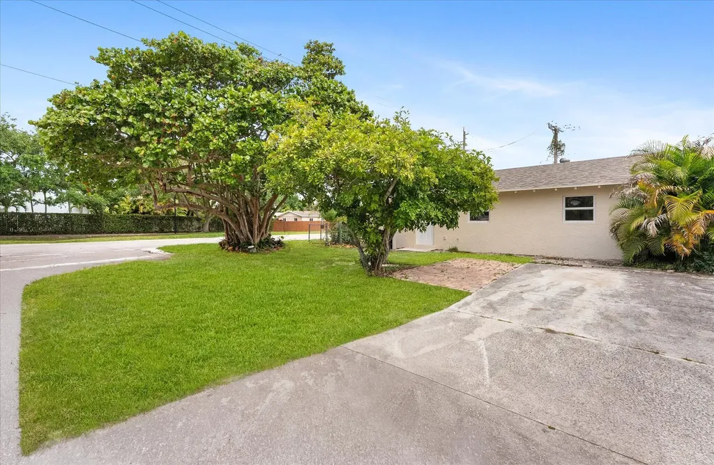 821 Northview Drive Jupiter FL 33458