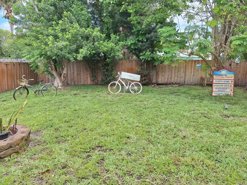 217 SE 2nd Avenue Boynton Beach FL 33435