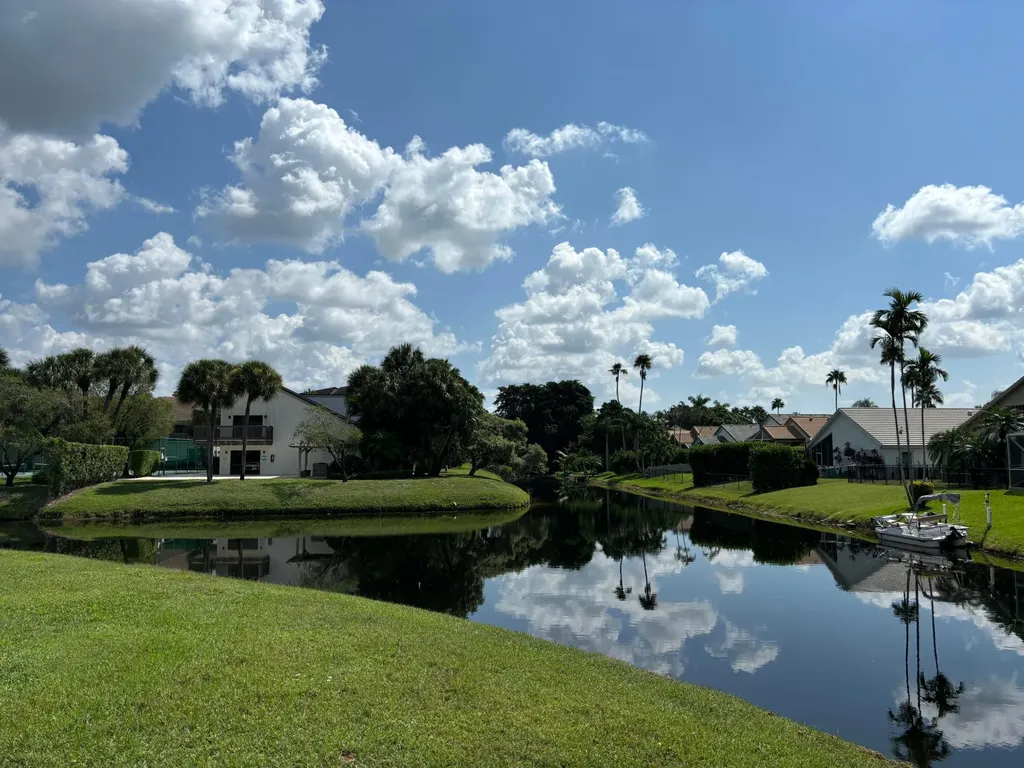 12692 Shoreline Drive Wellington FL 33414