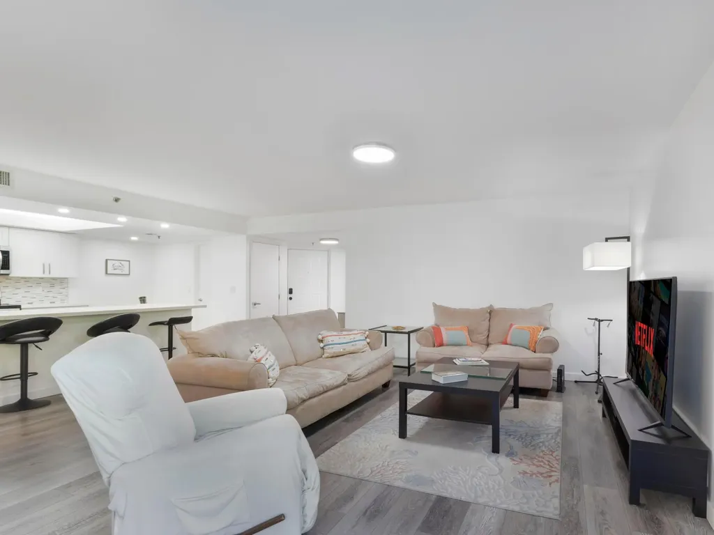 955 Egret Circle Delray Beach FL 33444