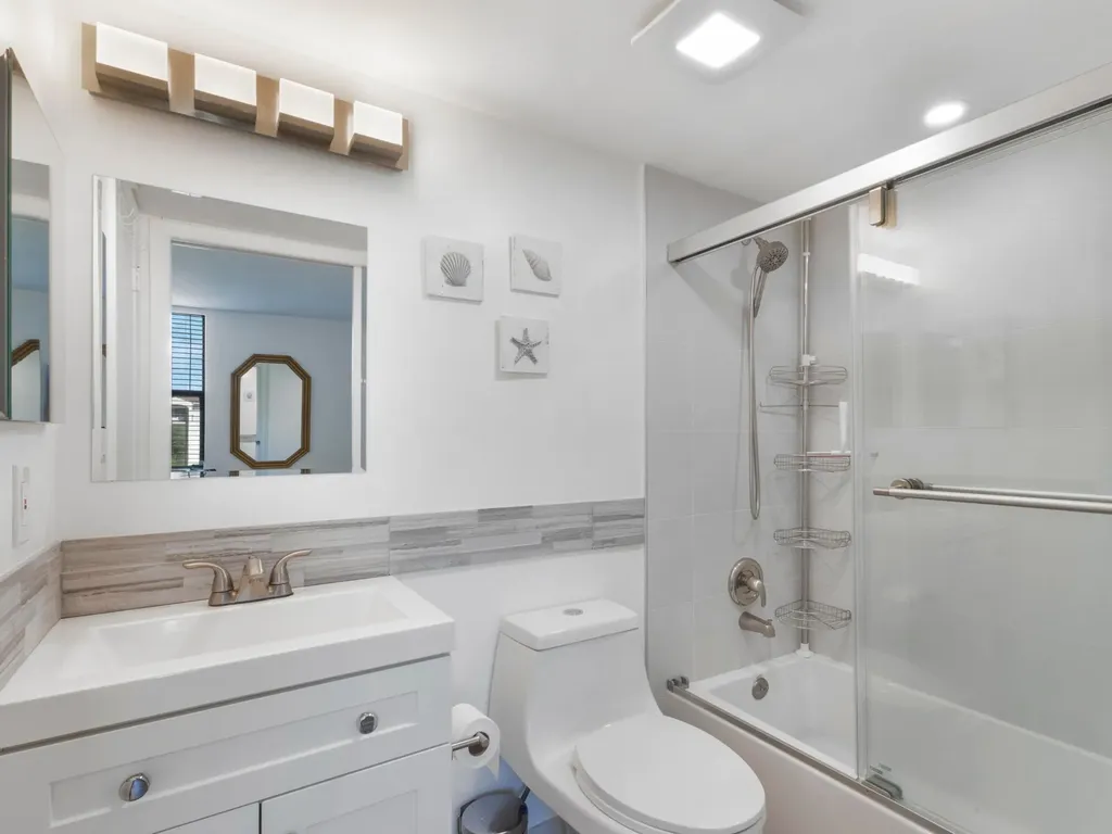 955 Egret Circle Delray Beach FL 33444