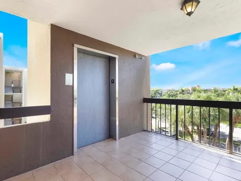 955 Egret Circle Delray Beach FL 33444