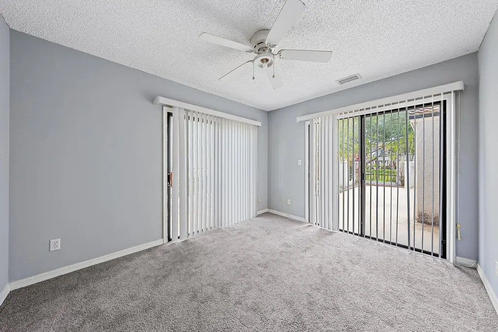 352 Prestwick Circle Palm Beach Gardens FL 33418