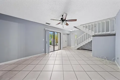 352 Prestwick Circle Palm Beach Gardens FL 33418