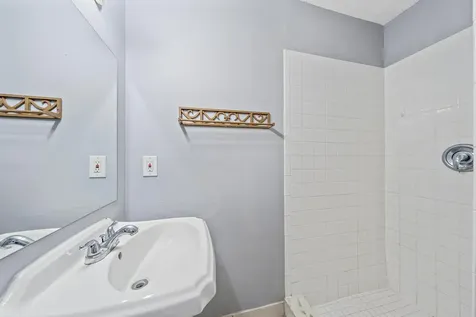 352 Prestwick Circle Palm Beach Gardens FL 33418
