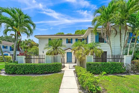 352 Prestwick Circle Palm Beach Gardens FL 33418