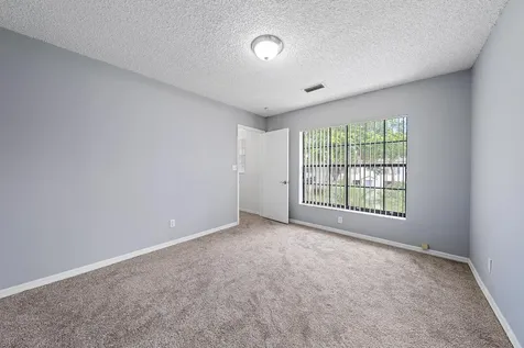 352 Prestwick Circle Palm Beach Gardens FL 33418