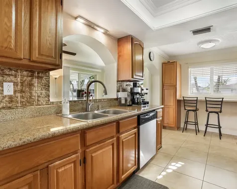 4712 Mainland Drive Tamarac FL 33319