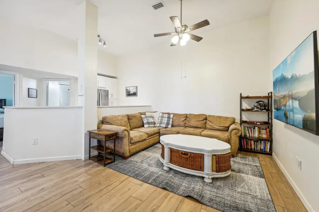 1050 Crystal Way Delray Beach FL 33444