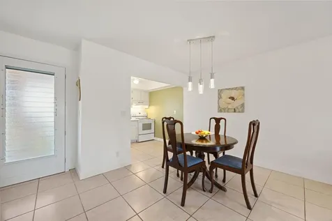 2691 Dudley Drive Drive E West Palm Beach FL 33415