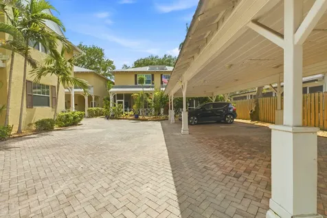 1220 W Las Olas Boulevard Fort Lauderdale FL 33312