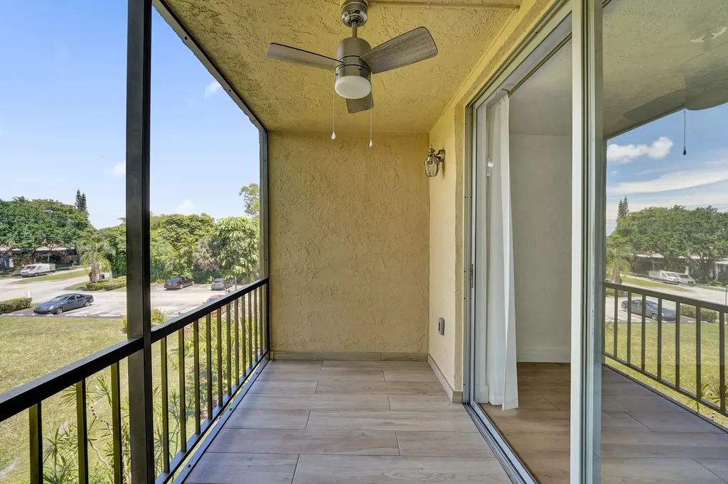 7300 NW 17th Street Plantation FL 33313
