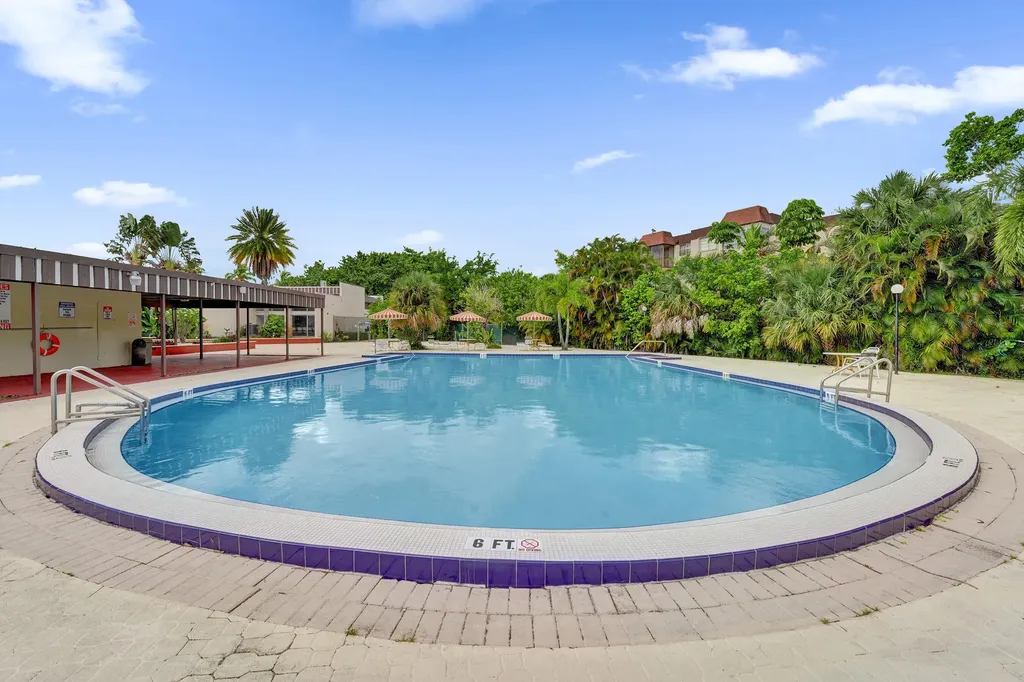 7300 NW 17th Street Plantation FL 33313