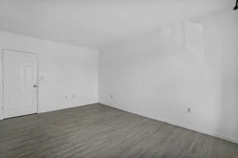 306 NW 84th Terrace Miami FL 33150