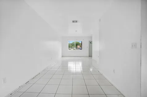 306 NW 84th Terrace Miami FL 33150