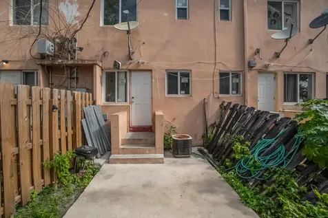 306 NW 84th Terrace Miami FL 33150