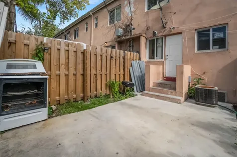 306 NW 84th Terrace Miami FL 33150