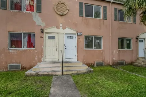 306 NW 84th Terrace Miami FL 33150