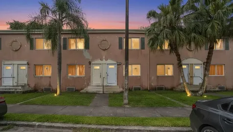 306 NW 84th Terrace Miami FL 33150